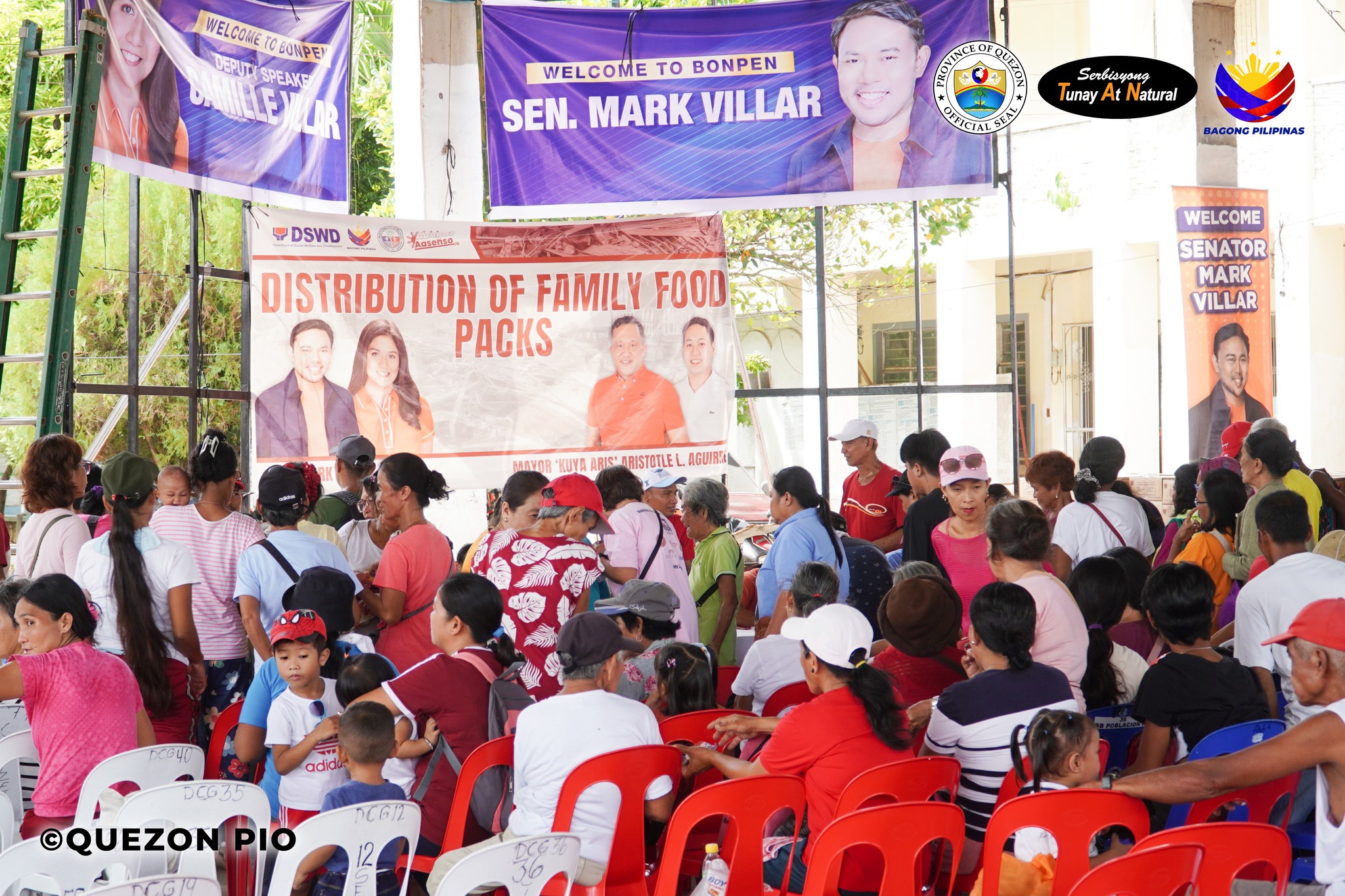 Distribution of Family Food Packs | October 28, 2024